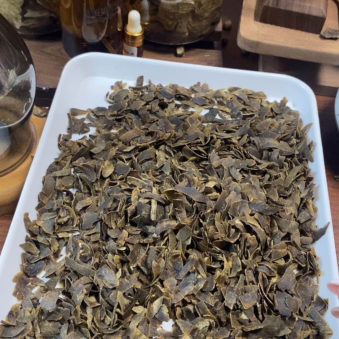 苏***妍香料绿棋高油切片30g
