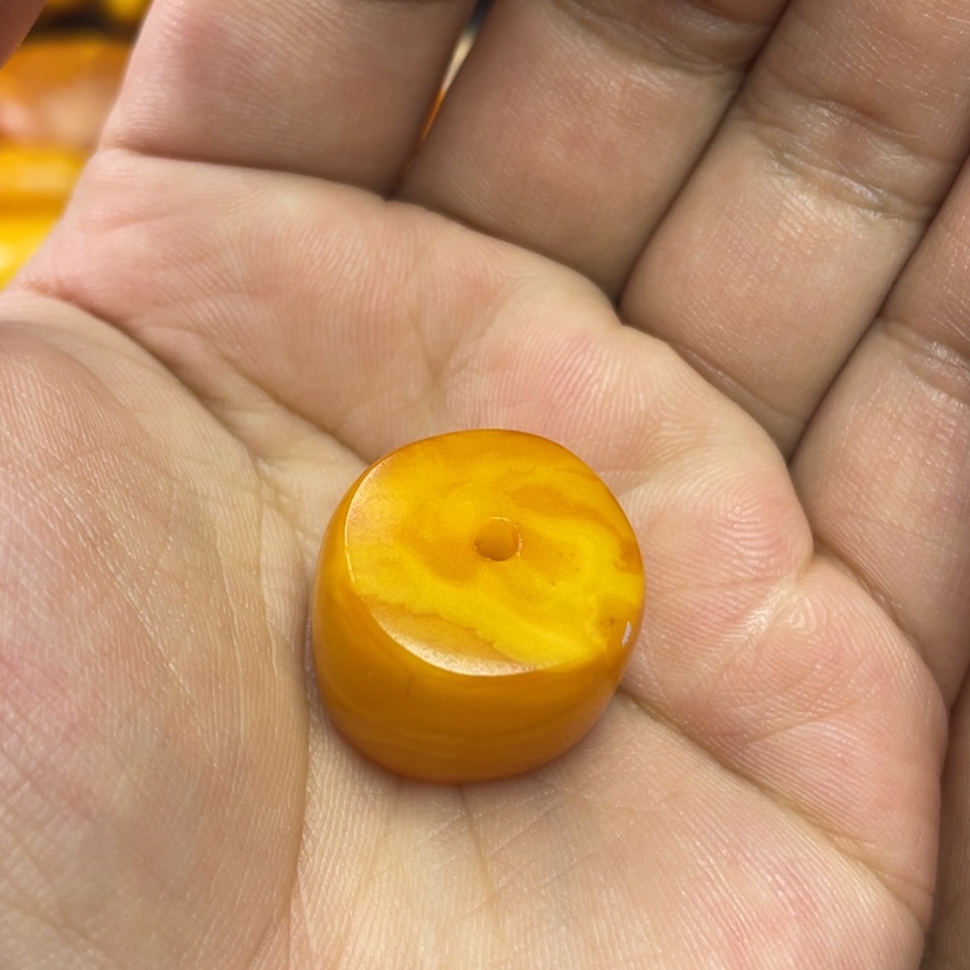 蜜蜡未镶嵌吊坠(不含链)