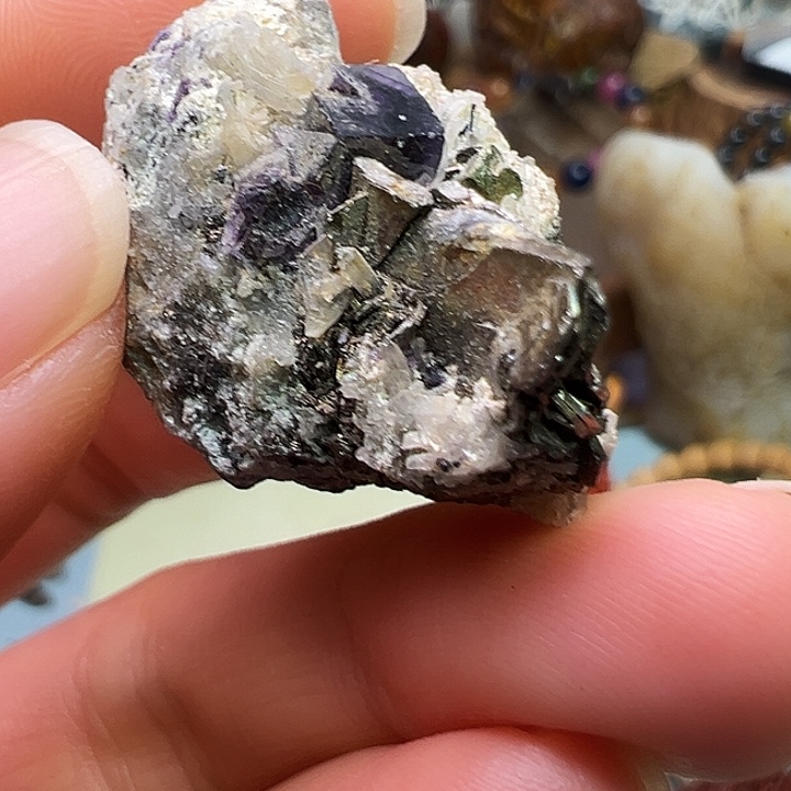 大***果水晶未镶嵌珠宝半成品