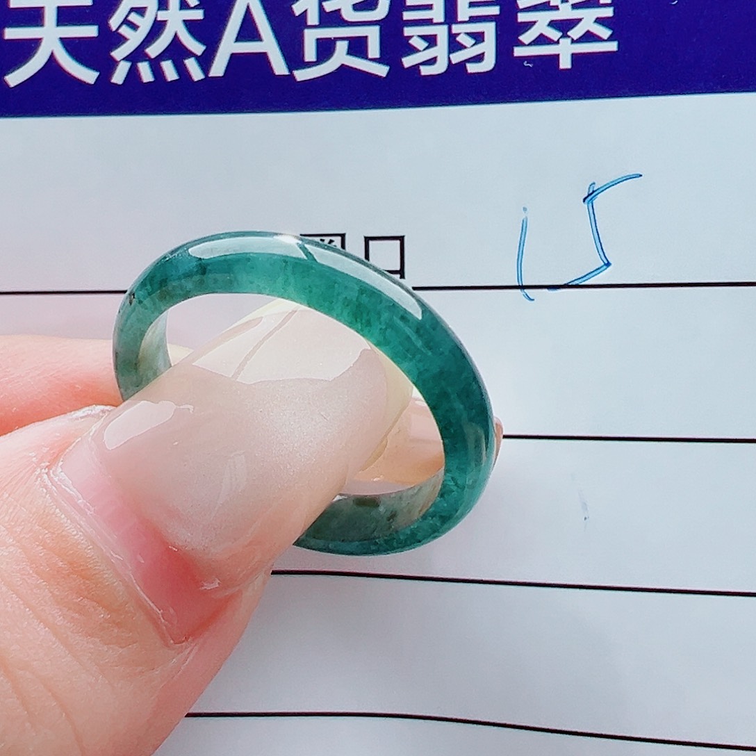 未镶嵌戒指翡翠v****.戒圈