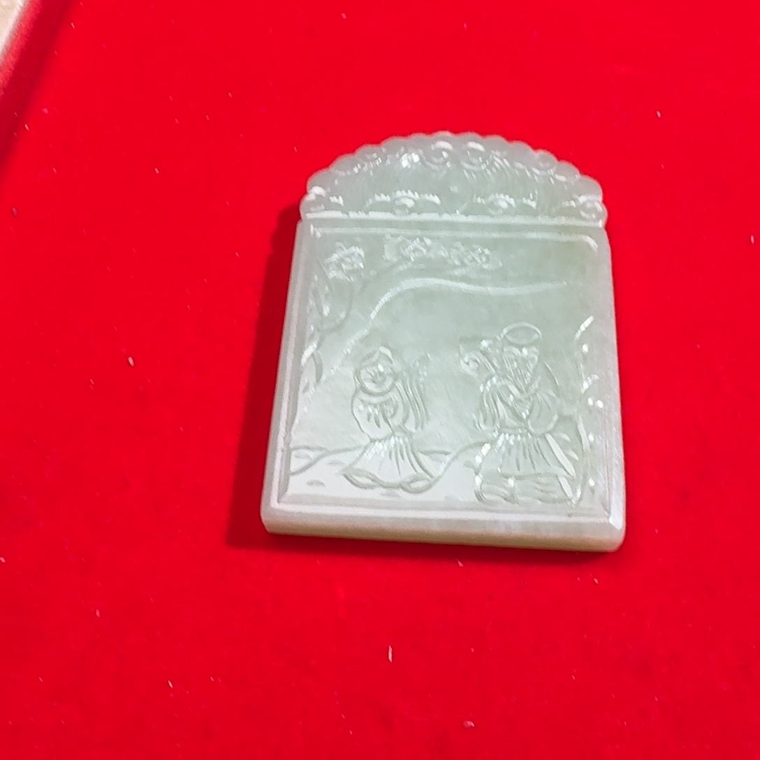 用***8和田玉未镶嵌挂件