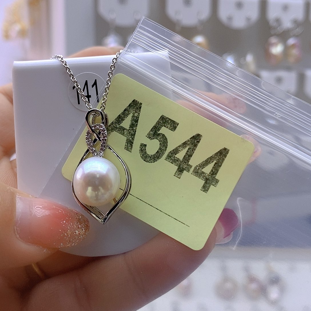 淡水珍珠颈饰未镶嵌