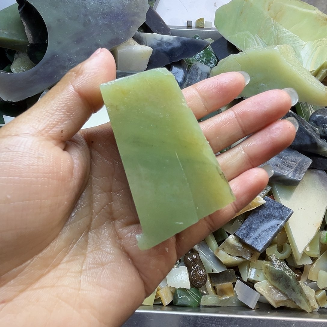 未镶嵌和田玉珠宝半成品清**吹