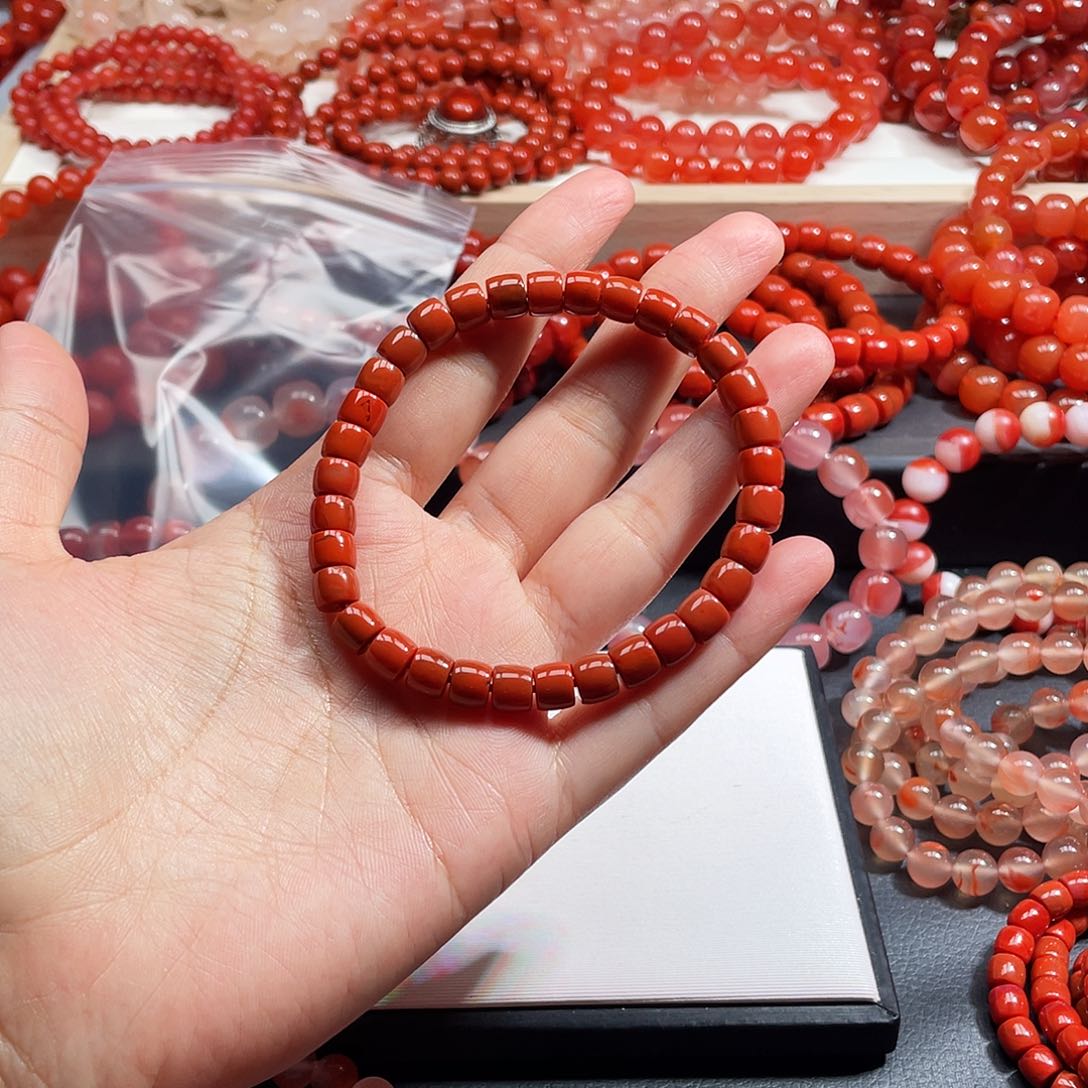 陶***佳手链未镶嵌南红玛瑙