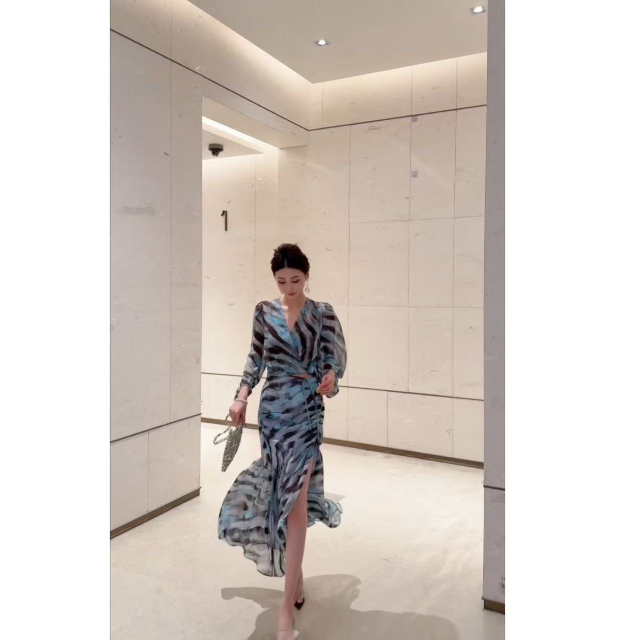 KIKI【心动轨迹】2025夏季高级设计师气质高品质套装5S3281