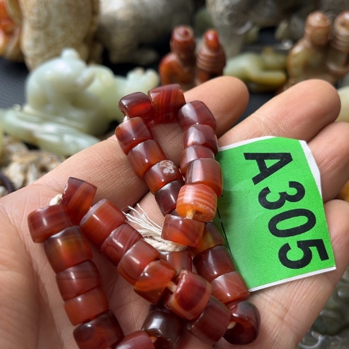 玛瑙/玉髓颈饰合金