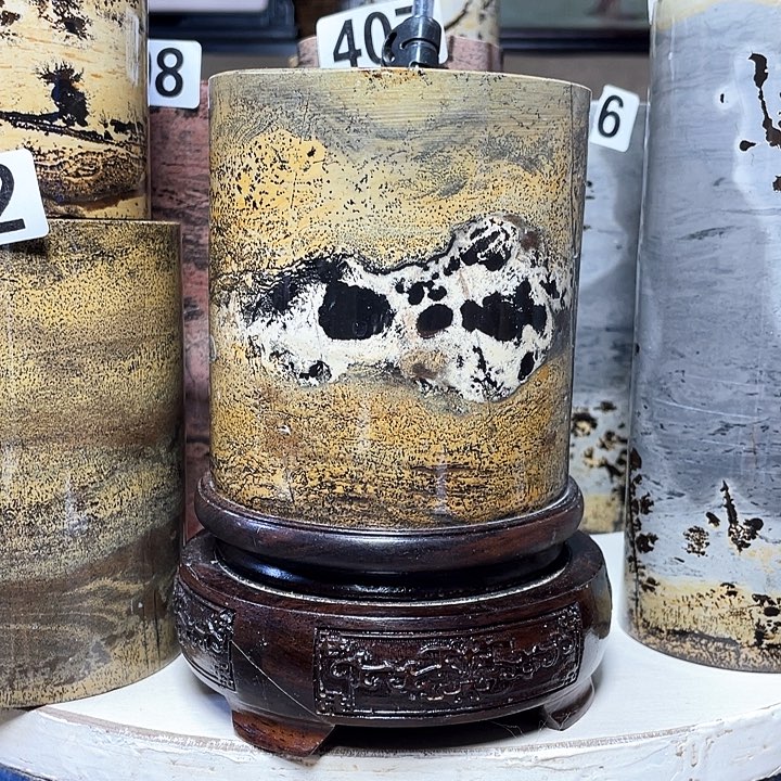 【闪购商品】石材玩**人广西天然国画精品