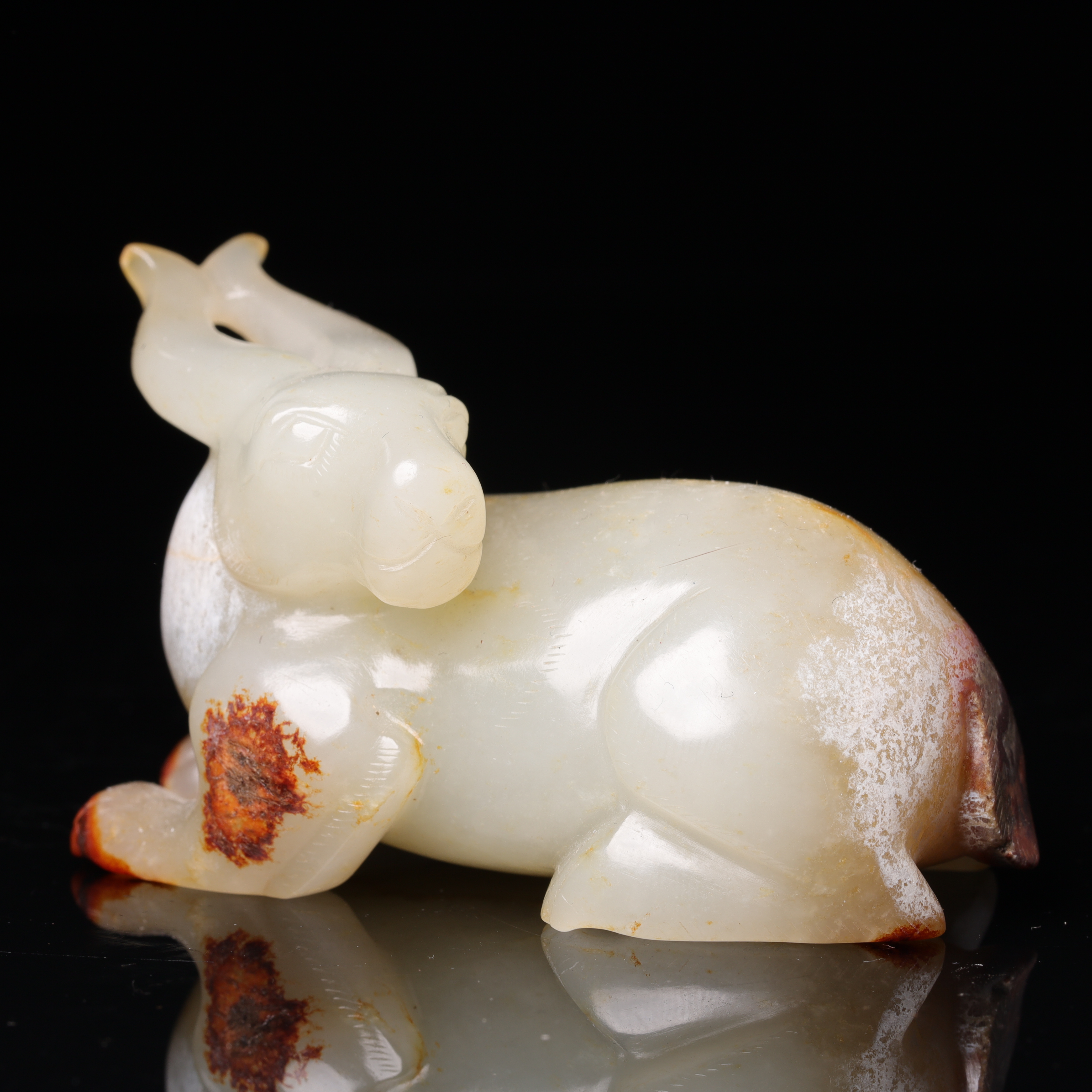 明代和田玉卧鹿花件-NX