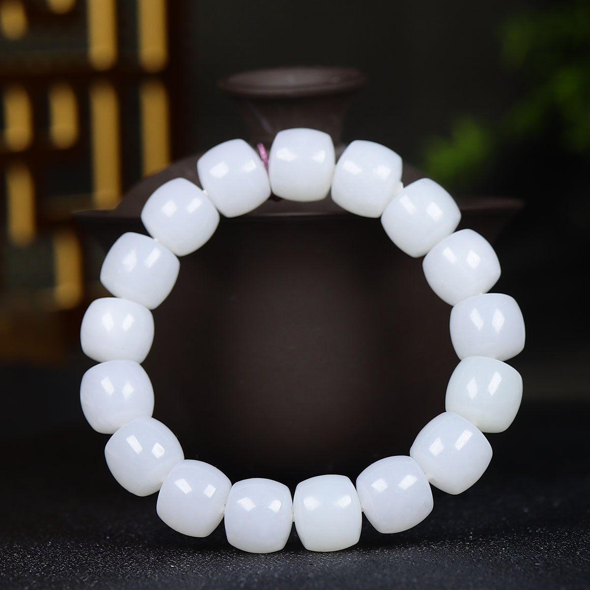 122540和田玉白玉直切老型珠手串