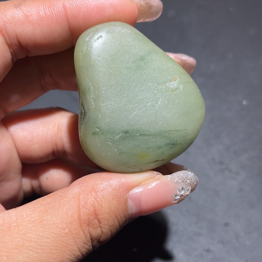 和田玉未镶嵌珠宝奇石