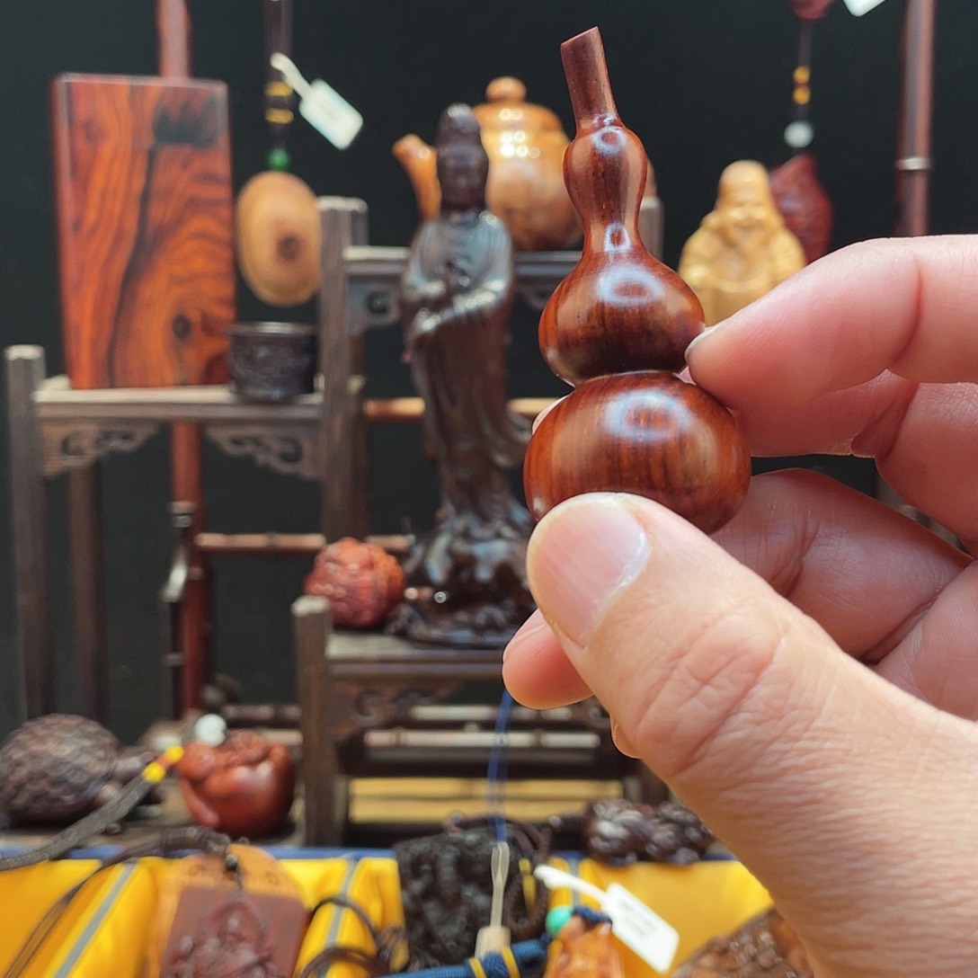 微凹黄檀（南美大红酸枝）葫芦