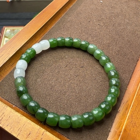 和田玉手串未镶嵌定制