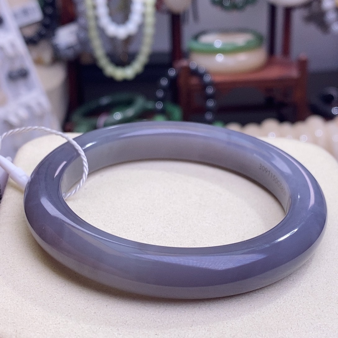 和田玉孤品老矿料手镯59烟紫高冰未镶嵌