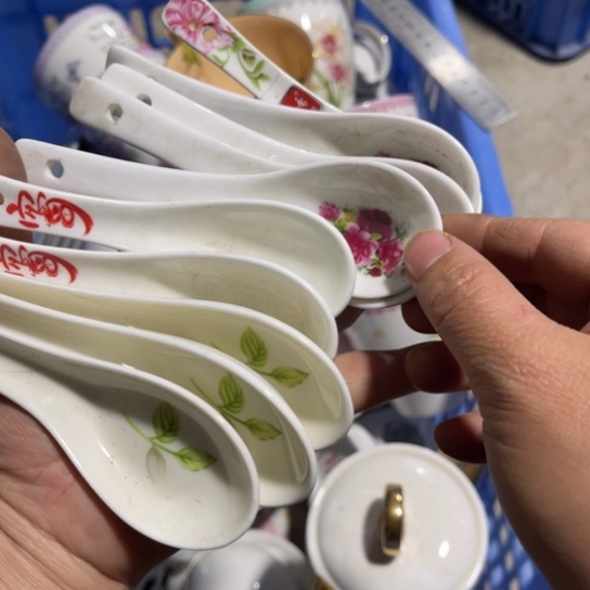 库存陶瓷瑕疵慎拍