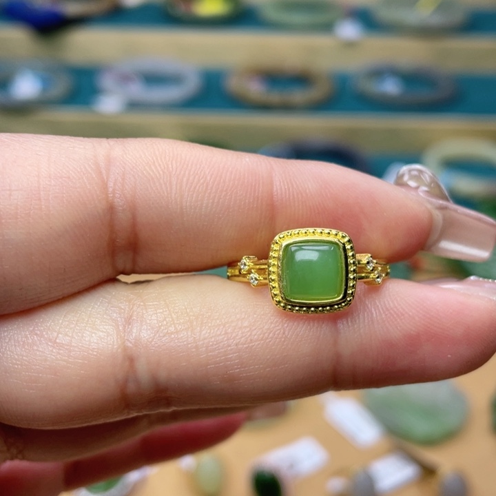 和田玉戒指未镶嵌