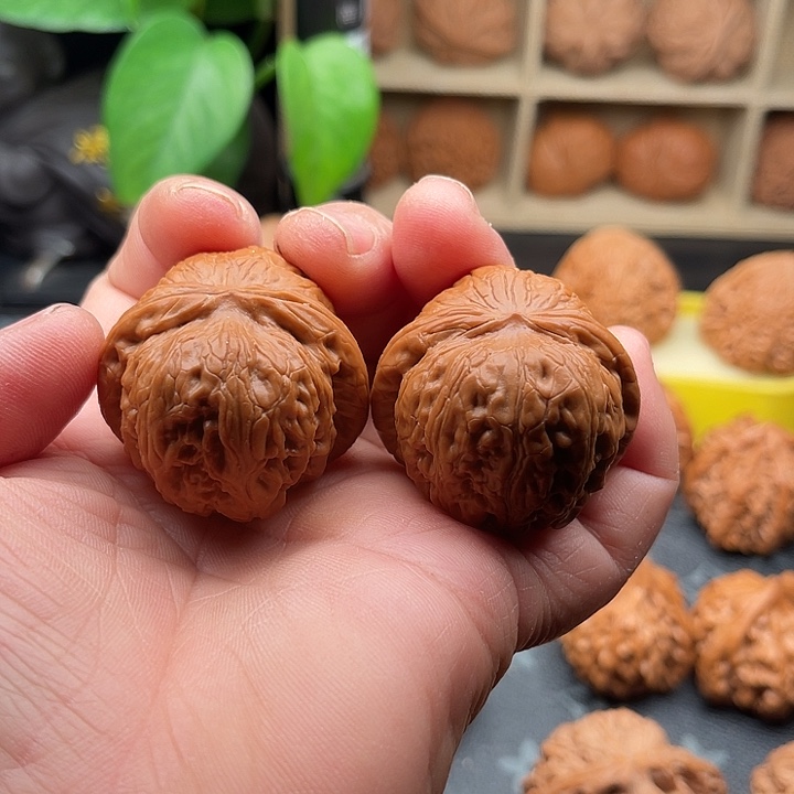 文玩核桃把件全品平谷元宝38