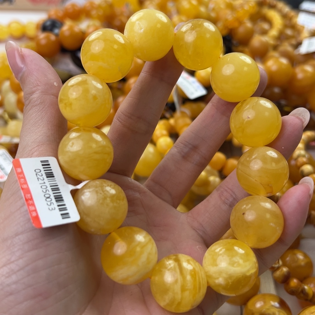 琥珀珠宝奇石未镶嵌