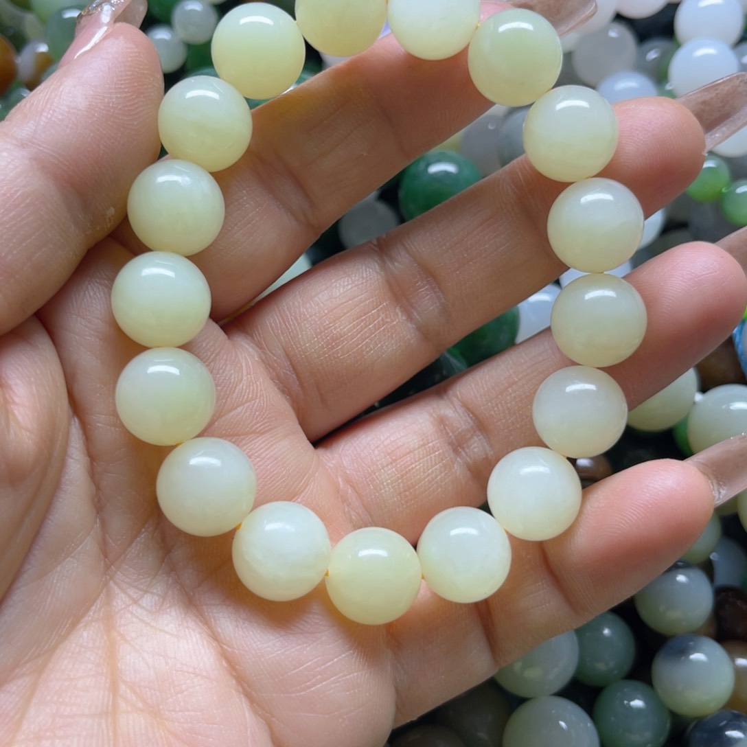 和田玉手链未镶嵌