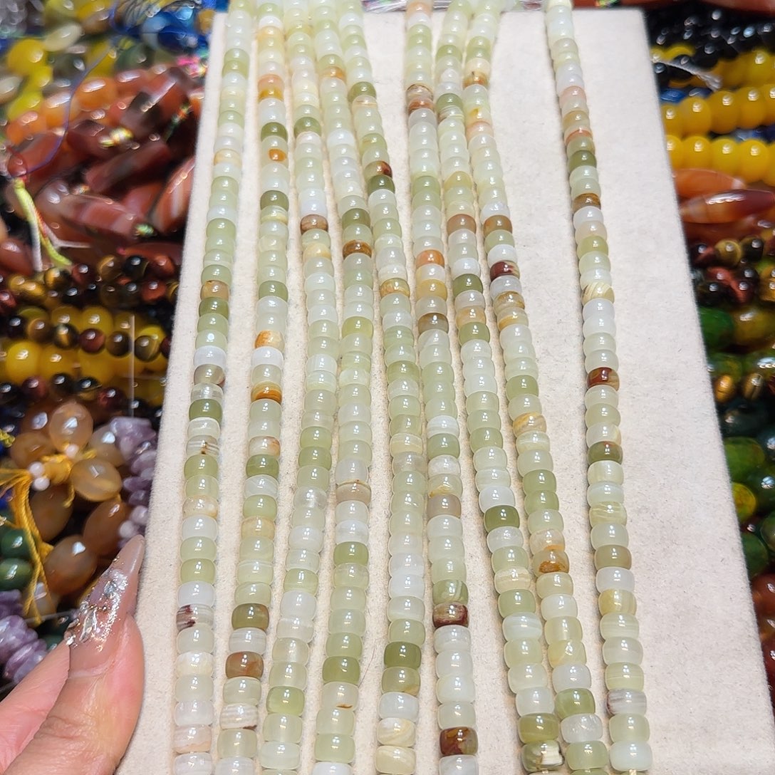 玛瑙/玉髓未镶嵌珠宝半成品7mm天然绿方解跺珠