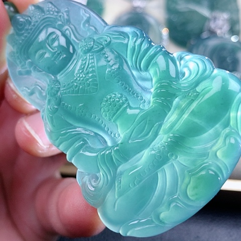 【闪购商品】翡翠颈饰未镶嵌天然翡翠