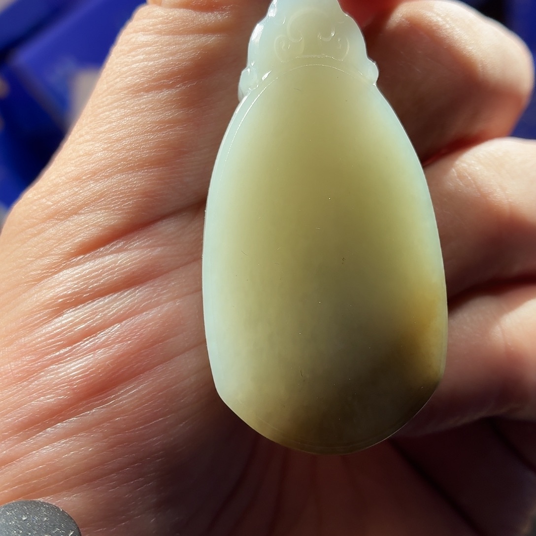 和田玉（糖玉）未镶嵌颈饰