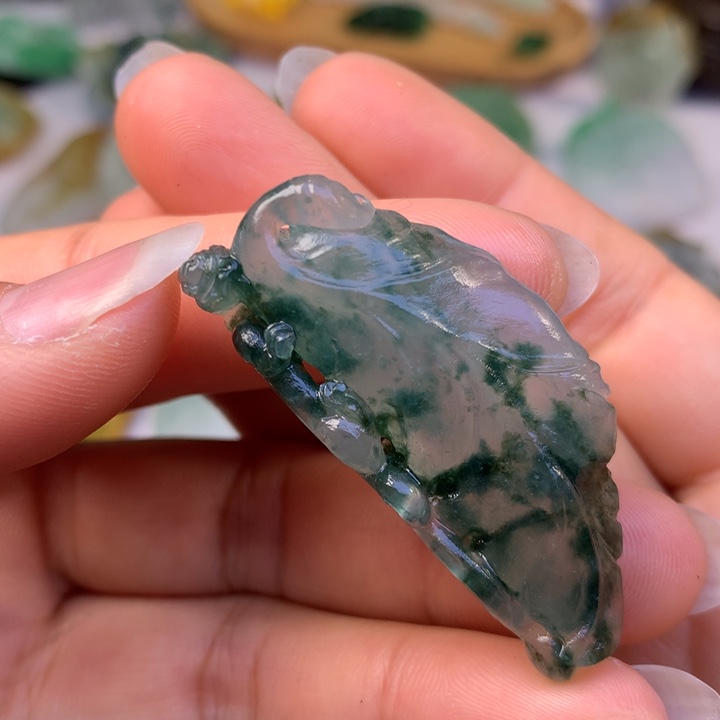 定制翡翠未镶嵌翡翠