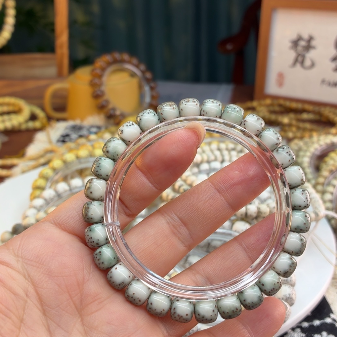 幽***狼星月菩提吊坠海南星月菩提绿背河豚卡8️⃣