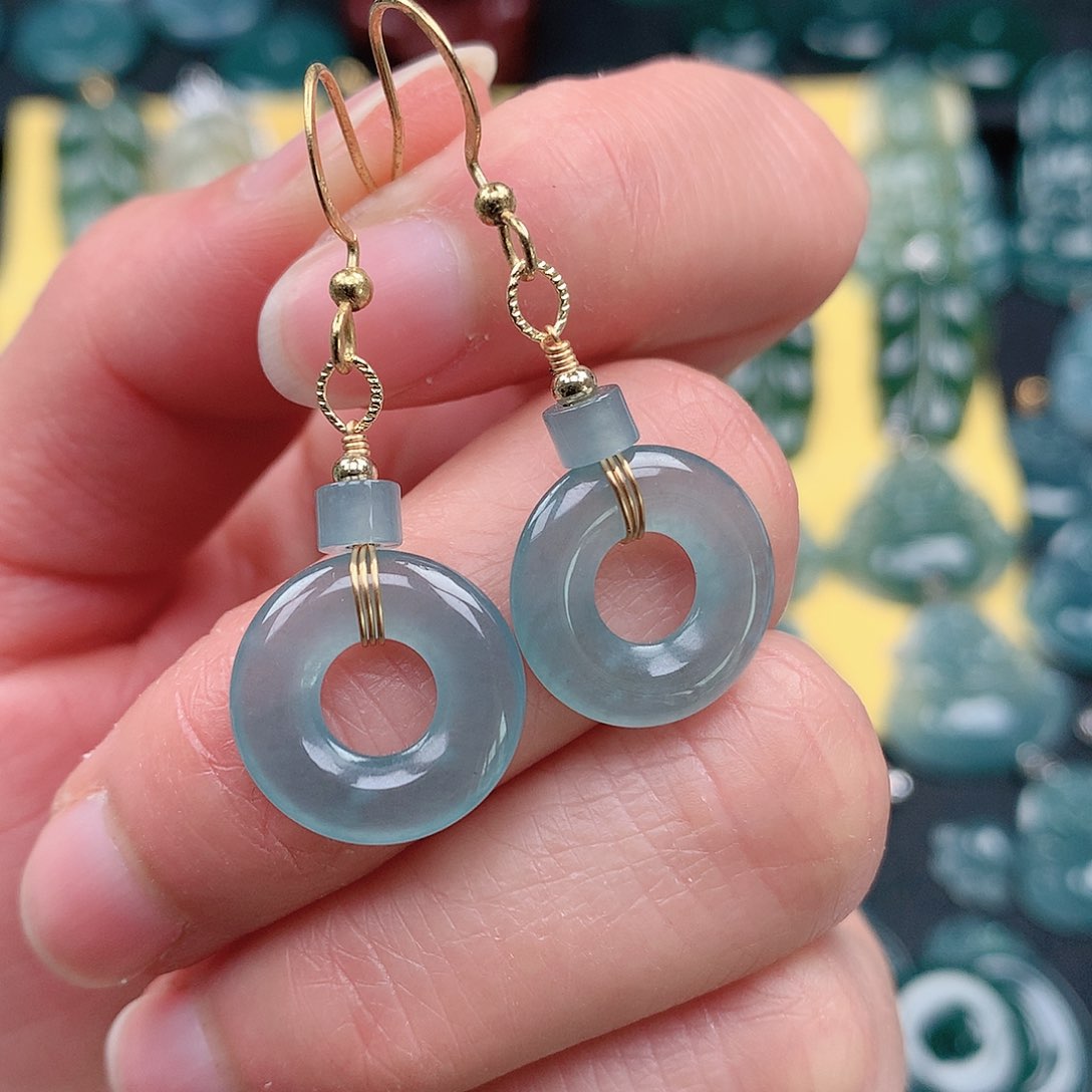 翡翠吊坠(不含链)未镶嵌吊坠