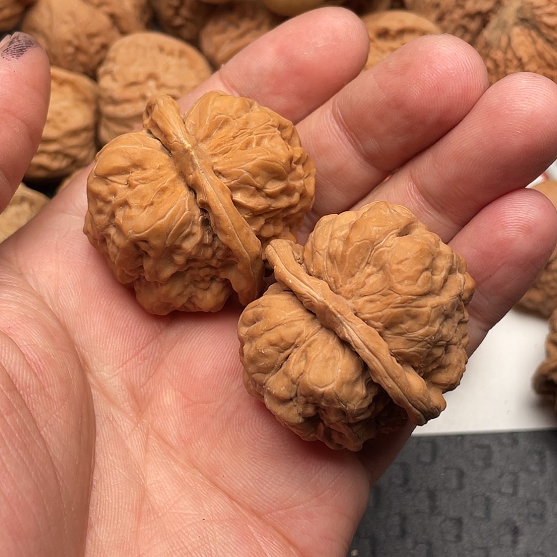 文玩核桃吊坠差****生蛤蟆