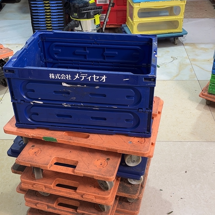 黑***妞厚款家用五金工具箱1个没盖