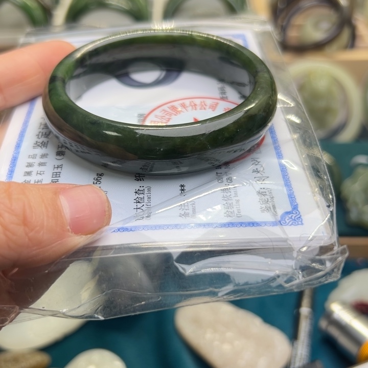 和田玉手镯未镶嵌58圈围00175