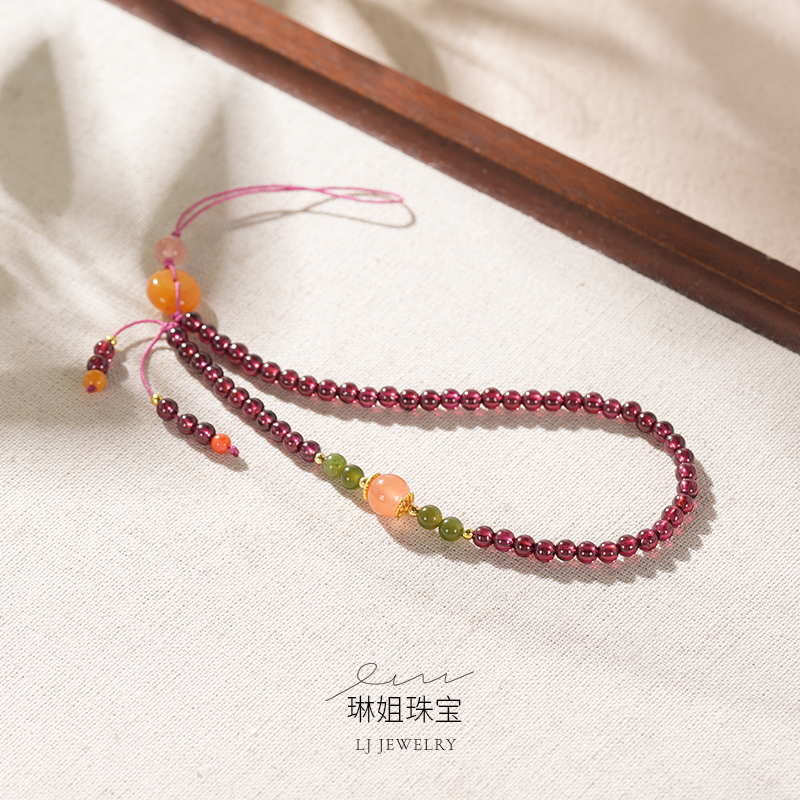 【琳姐甄选】小巧时尚天然紫牙乌石榴石手机链可作包包挂件约3m