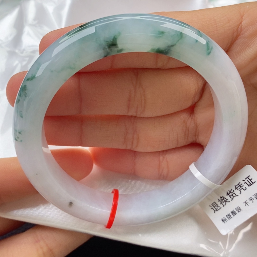 翡翠手镯未镶嵌57.8圈