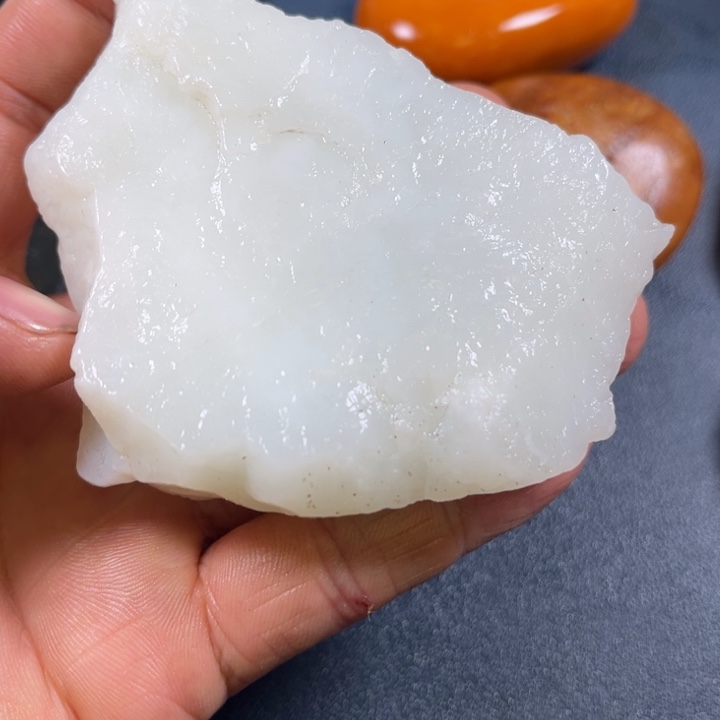 和田玉未镶嵌珠宝奇石