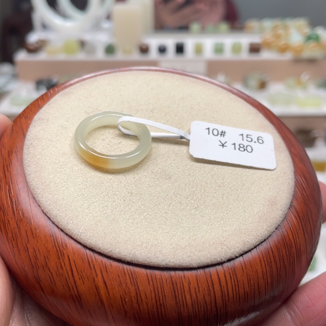 和田玉戒圈未镶嵌6*15.6