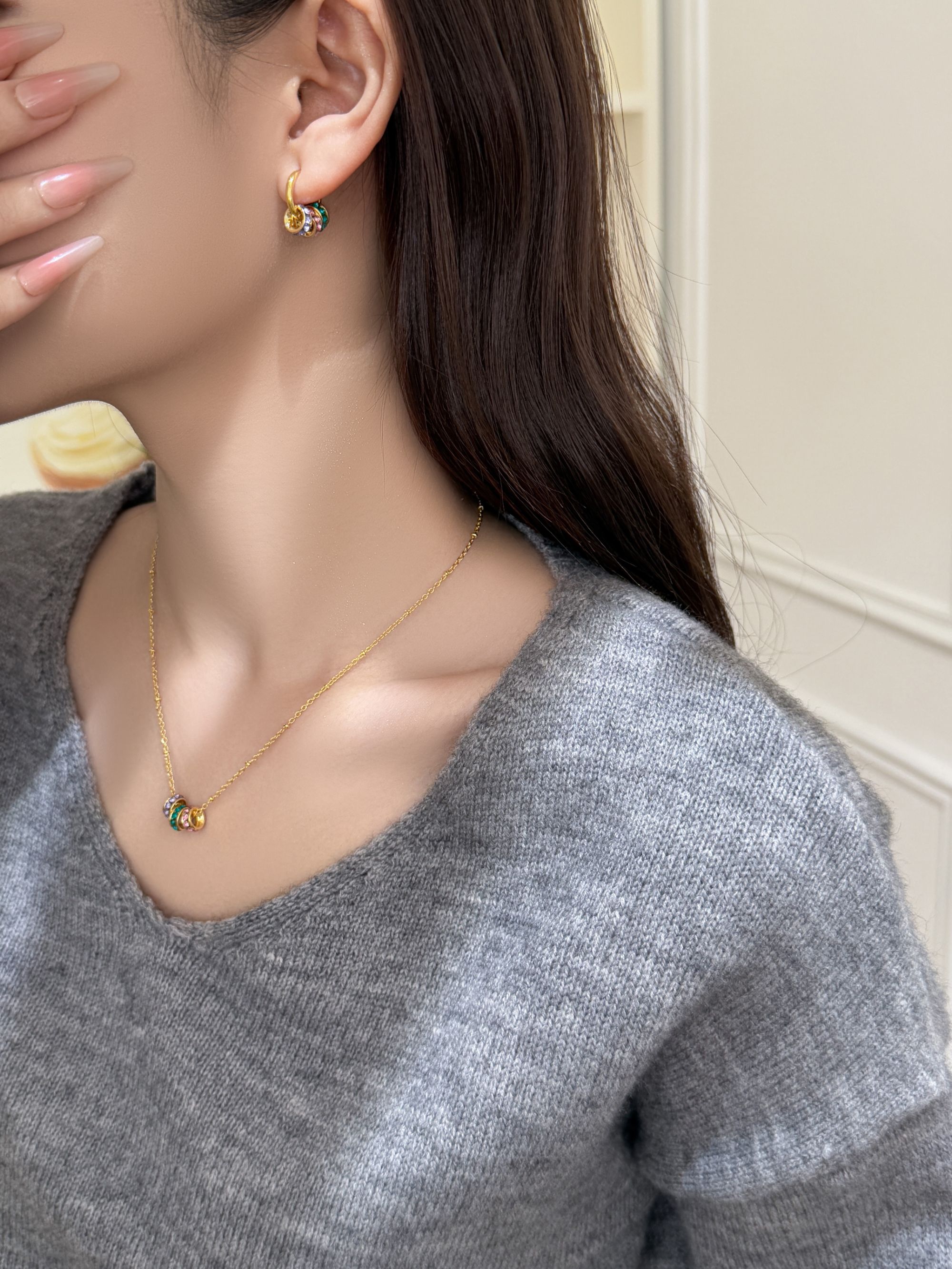 铜合金项链 三色千金风女法式休闲风情侣圆环镶嵌饰品彩色