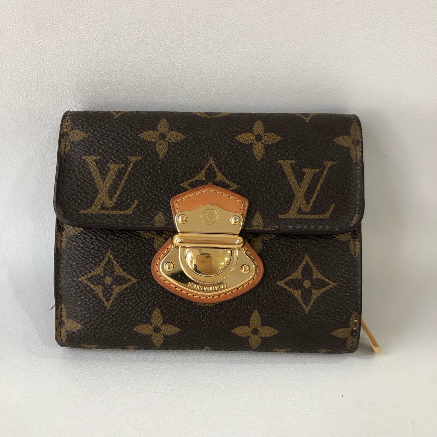 95新 LouisVuitton/路易威登 捐金沉珠/金扣钱包