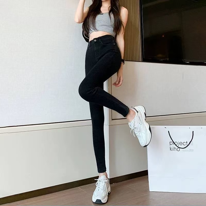 牛仔裤女2025夏季新款高腰显瘦百搭修身小脚弹力黑色铅笔裤子