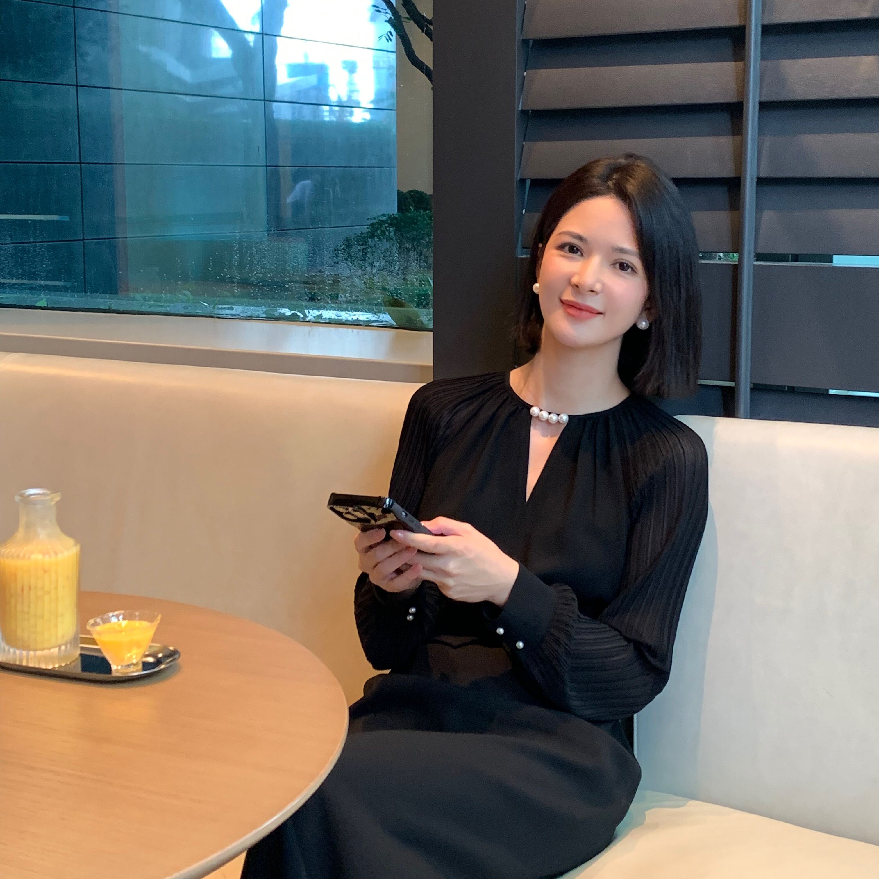 ANGELIAORIGINAL浪漫氛围感 25年秋款醋酸珍珠压褶显瘦连衣裙195#