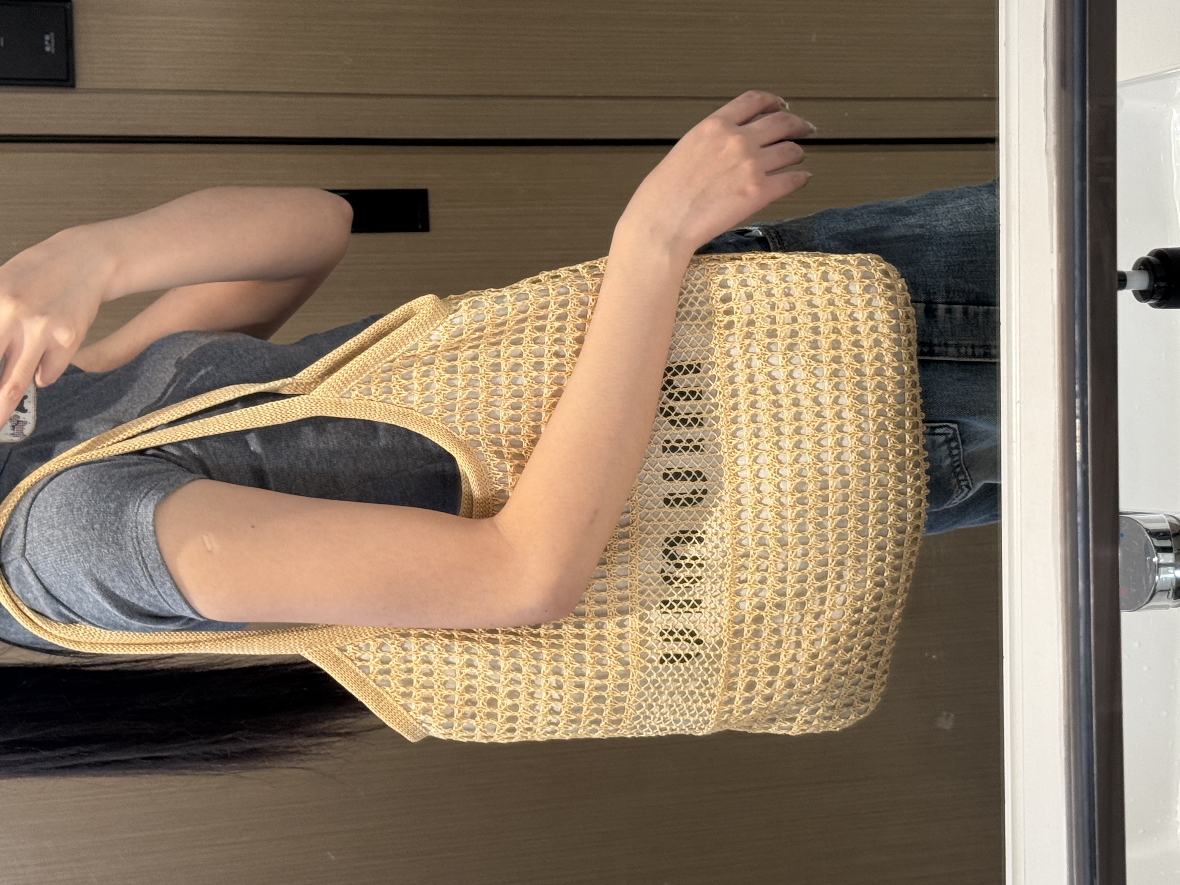 99新 MIU MIU/缪缪 展会外场 奶茶色编织ivy托特包