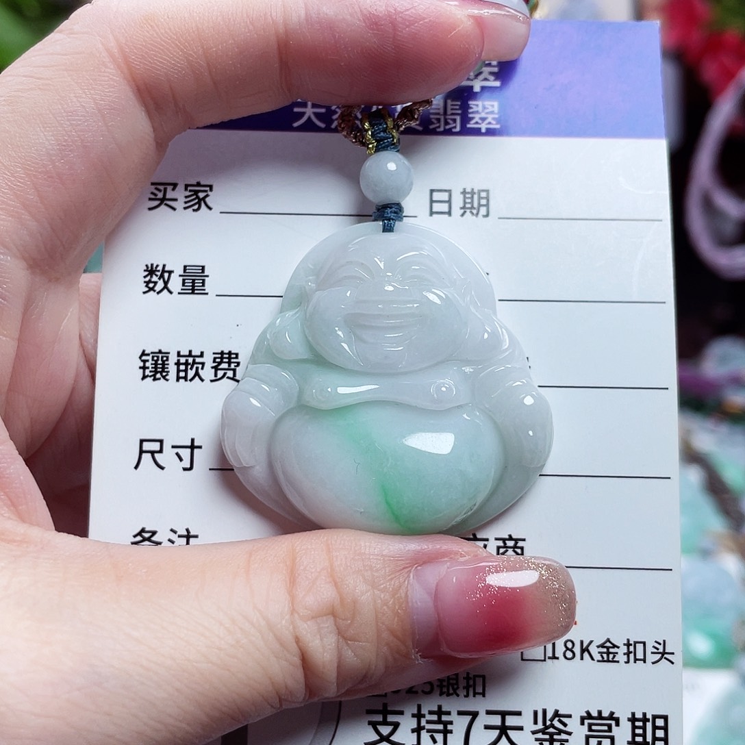 翡翠未镶嵌颈饰佛公05