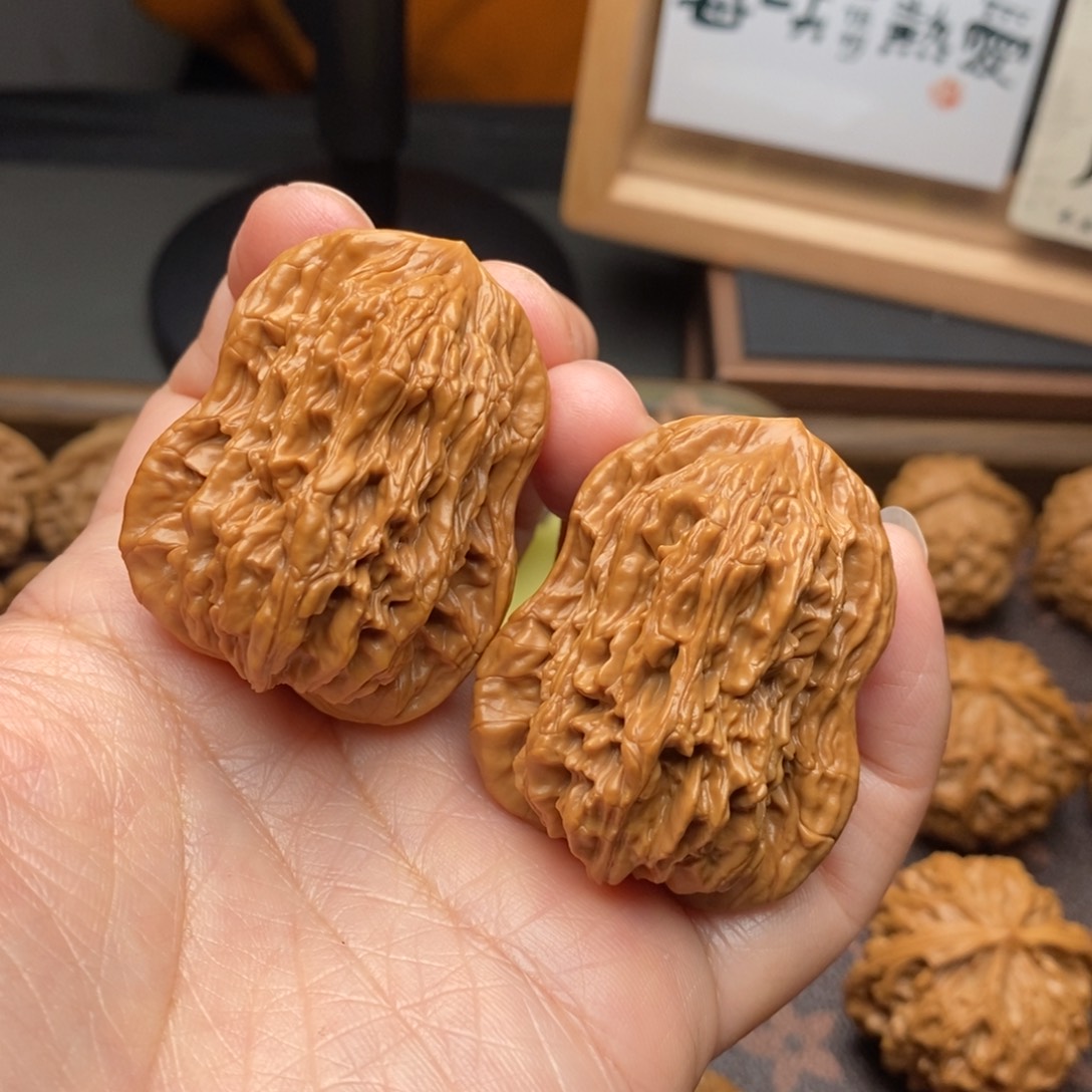 文玩核桃把件虎头39葫芦