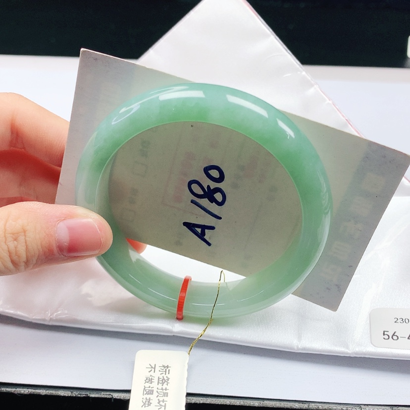 【闪购商品】翡翠手镯未镶嵌天然缅甸货手镯56