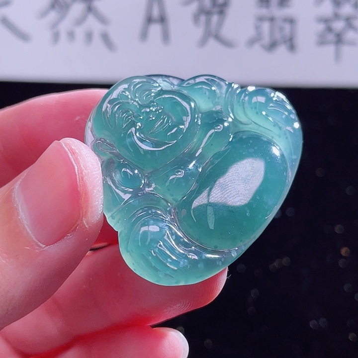 翡翠颈饰未镶嵌999999999