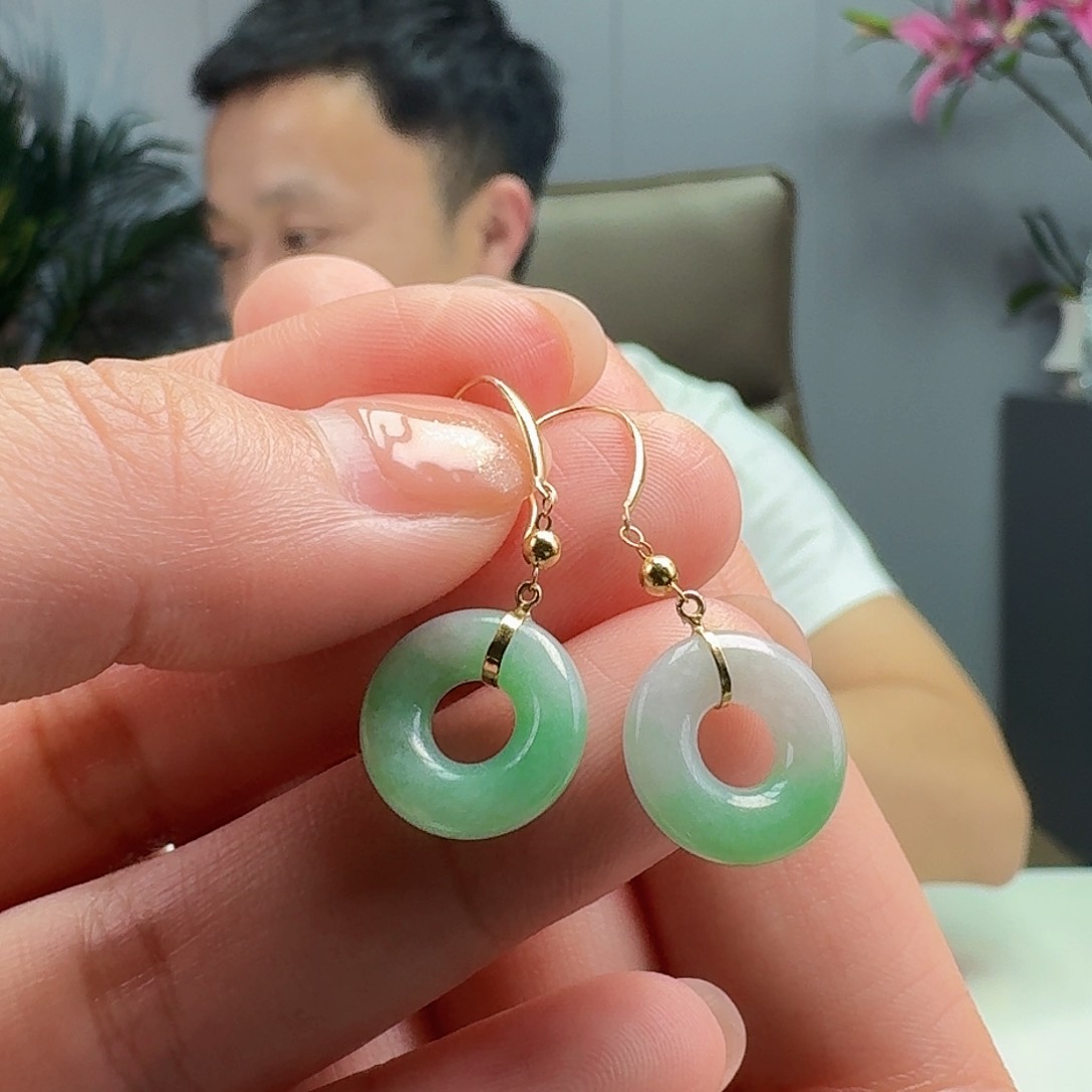 翡翠耳饰18K金镶嵌天然