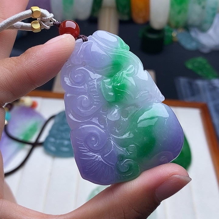 翡翠未镶嵌颈饰191手串