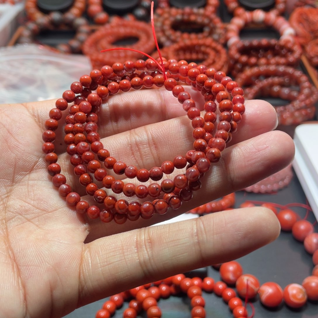 南红玛瑙手链未镶嵌