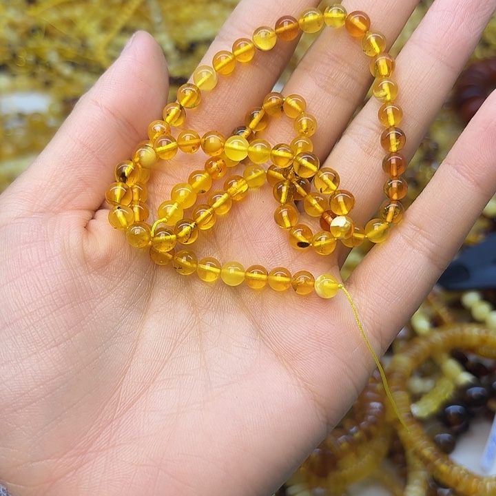 琥珀未镶嵌珠宝奇石