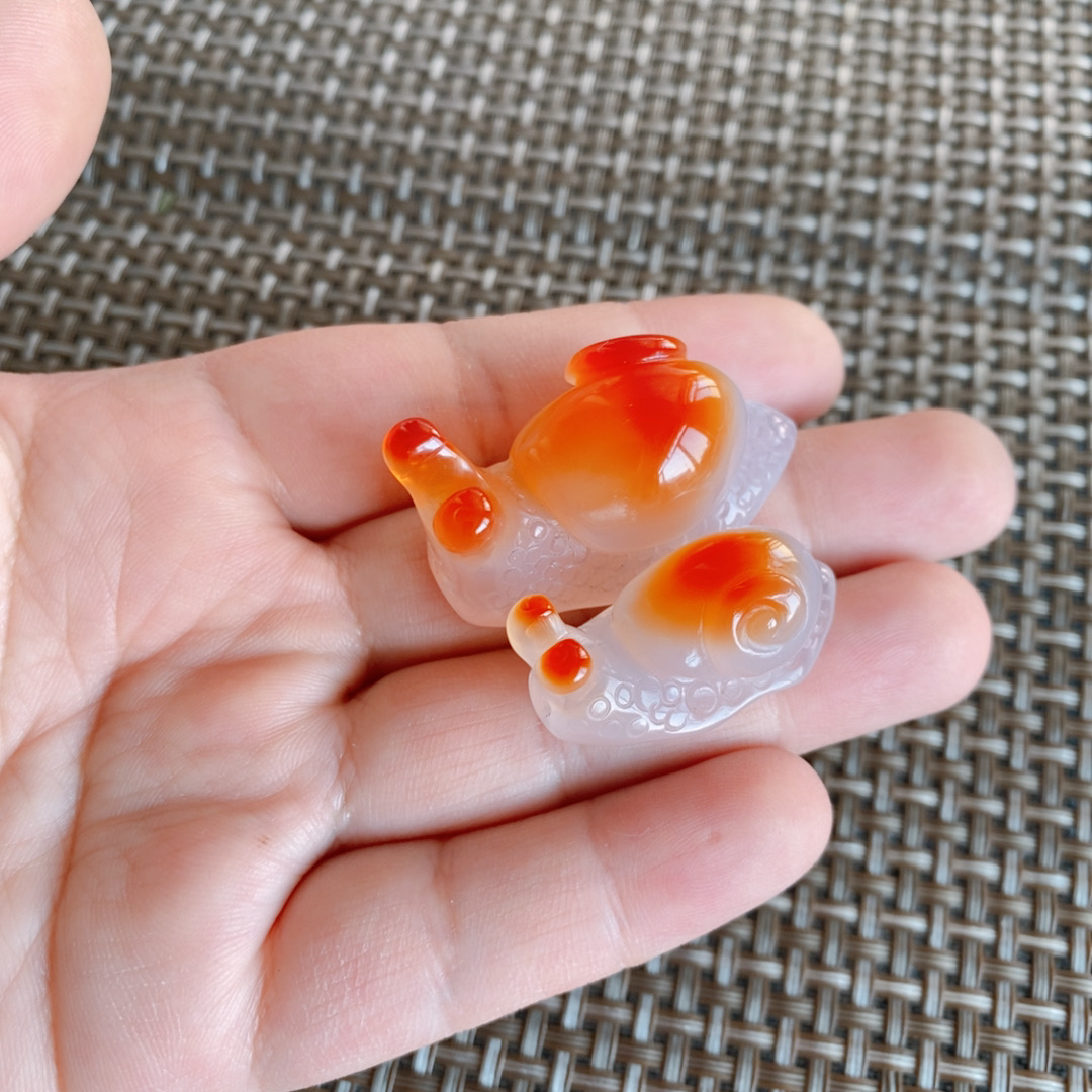 玛瑙小蜗牛吊坠同料情侣款时来运转小蜗牛挂件亲子款安居乐业挂坠