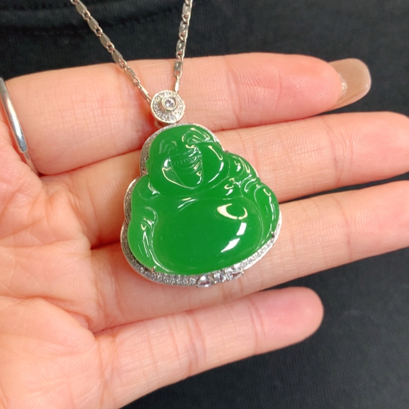 【闪购商品】颈饰18K金镶嵌翡翠佛公